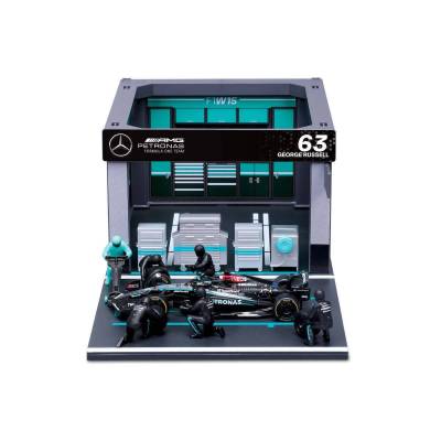 Παιχνιδολαμπάδα Bburago Formula 1 1:43 F1 Mercedes Amg W15 2024 Pit Pass Diorama Georg