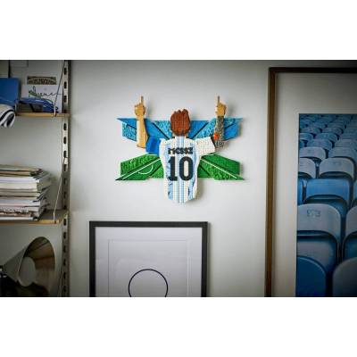 LEGO Lionel Messi – Celebration 43018