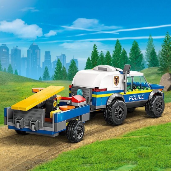 LEGO Mobile Police Dog Training  60369